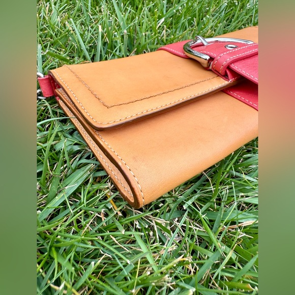 Vintage Coach SoHo Vachetta Leather Clutch - Picture 10 of 17